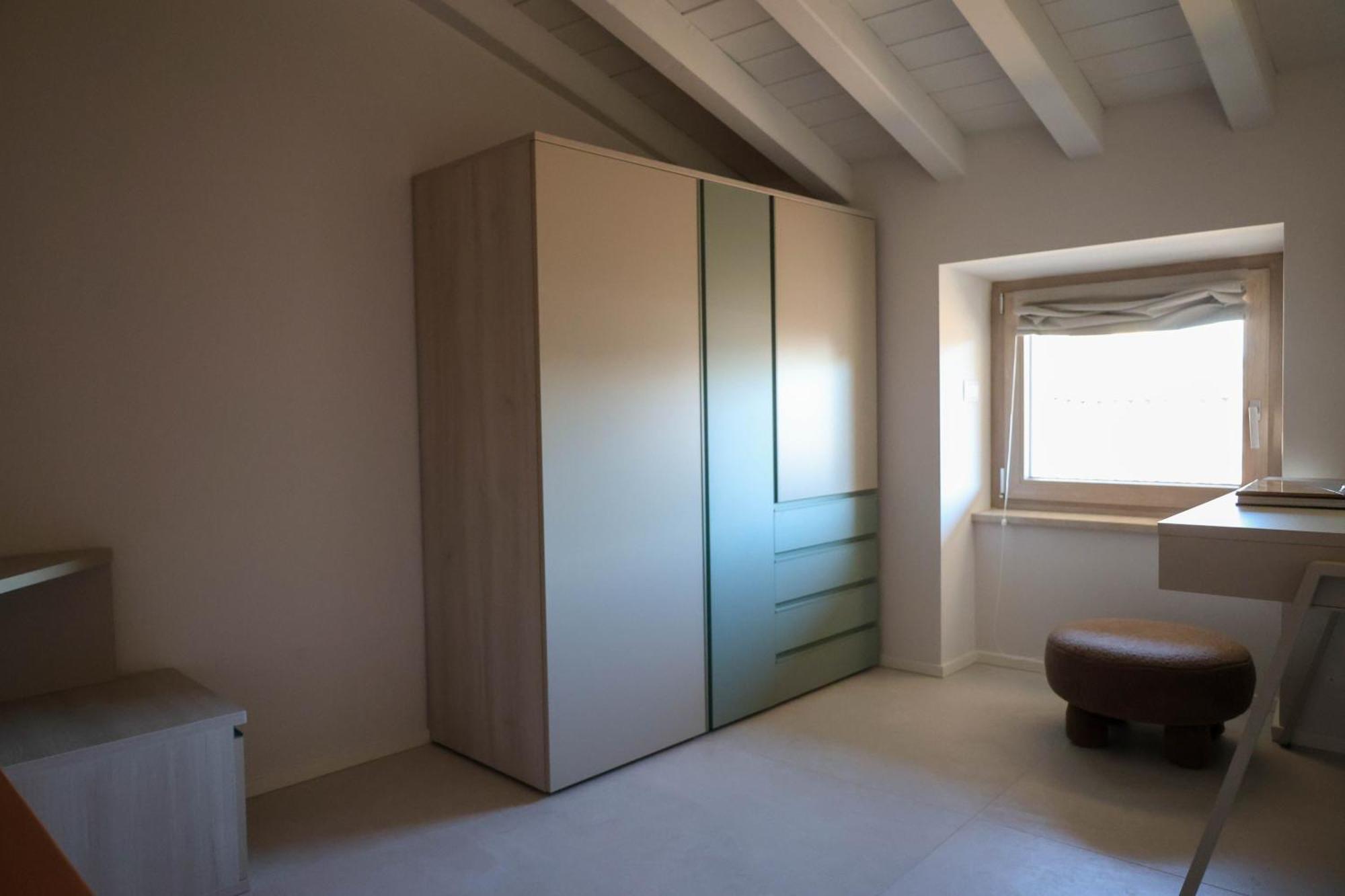 Vicolo Dei Signori Apartment เดเซนซาโนเดลการ์ดา ภายนอก รูปภาพ